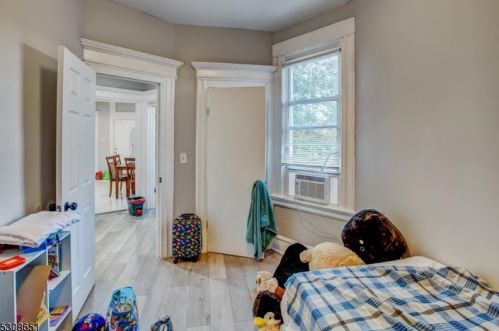 70 9th St, Newark NJ  07107-2120 exterior