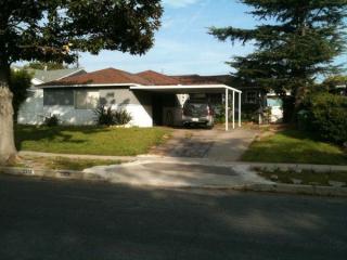12836 Rose Ave, Los Angeles CA  90066-1733 exterior