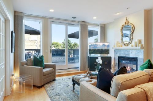 700 Grand Ave, Saint Paul MN  55105-3474 exterior