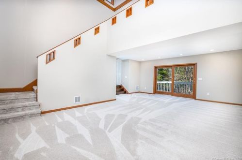 46 Barkhamsted Rd, Granby, CT 06090-1300