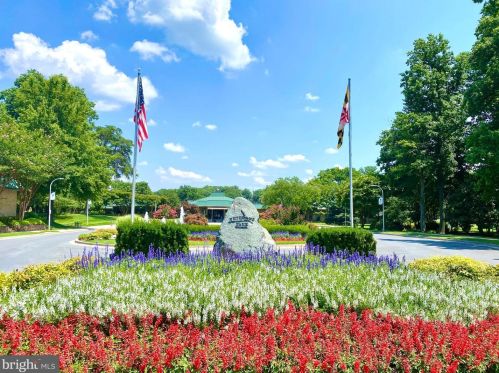 2900 Leisure World Blvd, Silver Spring MD 20906-7300 exterior