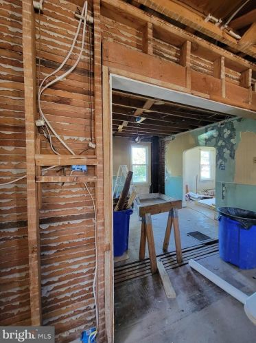 1123 Harrisburg Pike, Carlisle PA  17013-1618 exterior