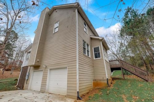 3765 High Point Ln, Atlanta GA  30331-7906 exterior