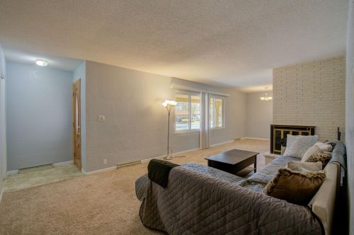 8019 6th St, Minneapolis, MN 55432-1817