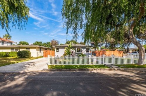 400 Adlena Dr, Fullerton, CA 92833-2606