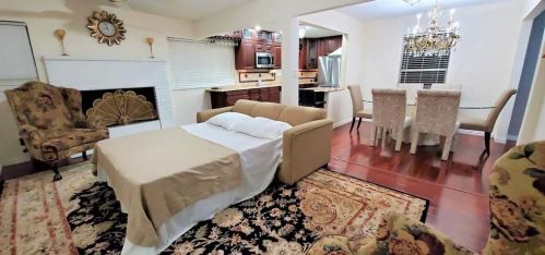 502 Forest Cir, Irving TX  75062-4600 exterior