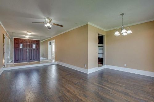 3719 Crestpark Dr, Dallas TX  75244-5402 exterior