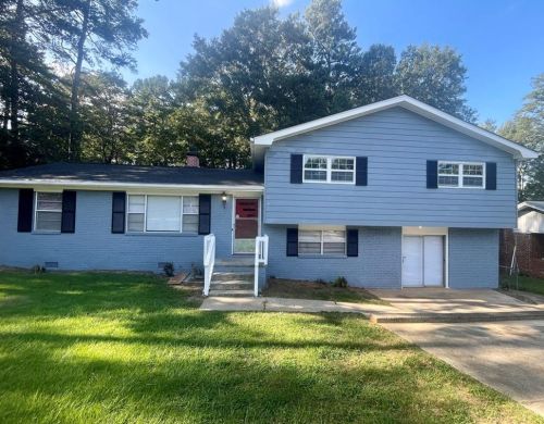 4104 Sioux Way, Stone Mountain, GA 30083-5234