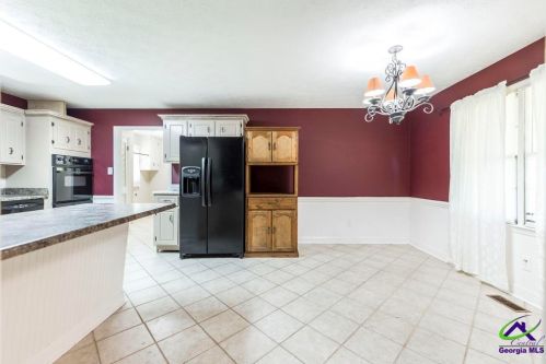304 Belmont Dr, Warner Robins GA  31088-5546 exterior