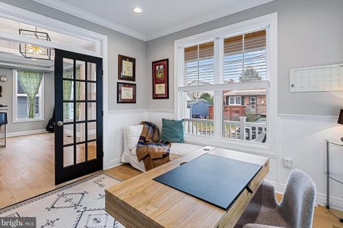 2707 1st St, Arlington VA  22204-1863 exterior