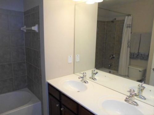 4889 Colchester Ct, Atlanta GA  30339-9004 exterior
