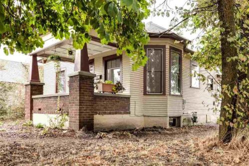 2527 1st Ave, Spokane WA  99001-6010 exterior