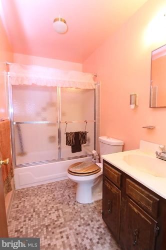 4345 Germantown Ave, Philadelphia PA 19133-1610 exterior