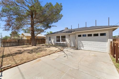 43517 6th St, Lancaster, CA 93535-4753