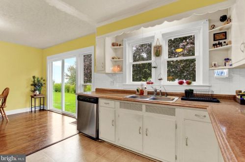 1919 Baltimore Pike, Hanover PA 17331-9603 exterior