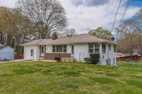 6855 Mark Turner Rd, Lithia Springs, GA 30122-1925