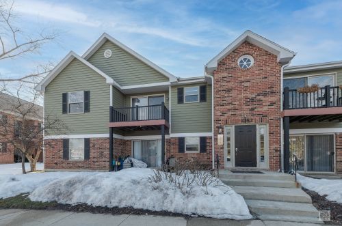 1352 Mc Dowell Rd, Naperville IL  60563-0107 exterior