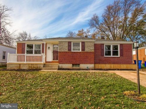 2660 Clearbrook Blvd, York, PA 17406-3011