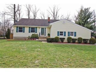 62 Livingston Ave, Edison, NJ 08820-2360