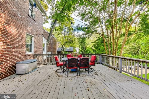 1506 Live Oak Dr, Silver Spring MD 20910-1543 exterior