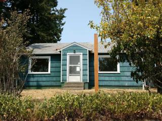 763 Tule Lake Rd, Tacoma, WA 98444-3501