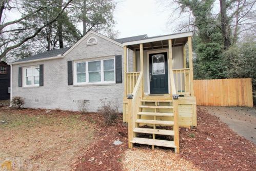 784 Slaton St, Forest Park, GA 30297-1332
