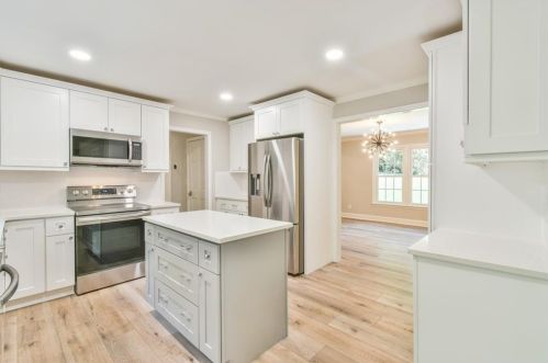 500 Clubwood Ct, Marietta, GA 30068-4022