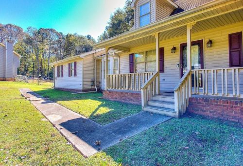 155 Stokes Dr, Stockbridge GA  30281-1376 exterior