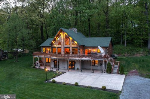 3 Hess Cir, Ephrata, PA 17522-2532