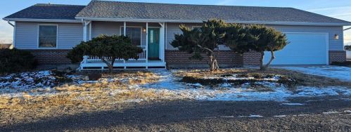 926 Cimarron Dr, Pueblo, CO 81007-2179