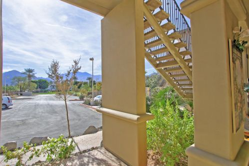 50760 Santa Rosa Plz, La Quinta, CA