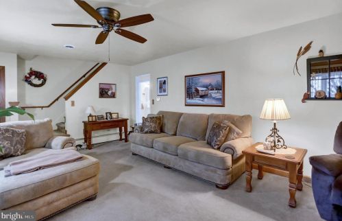 774 Broadway, Hanover PA 17331-2503 exterior