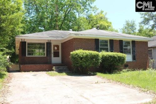 1521 Hopkins St, Cayce-West Columbia SC  29033-2625 exterior
