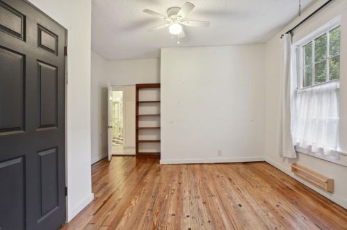 955 Hall Pl, Atlanta GA  30318-4926 exterior