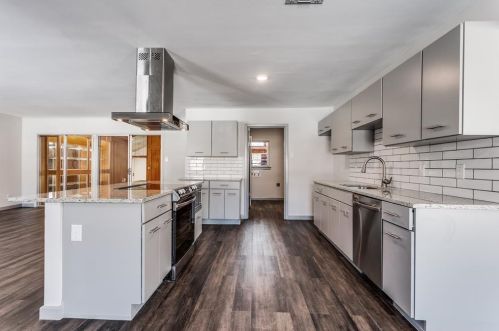 1905 Hilltop Dr, Garland TX 75042-8310 exterior