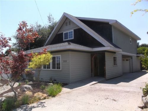2505 Cypress Dr, Upland, CA 91784-1131
