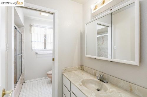 6 Pillon Real, Concord CA  94523-1622 exterior