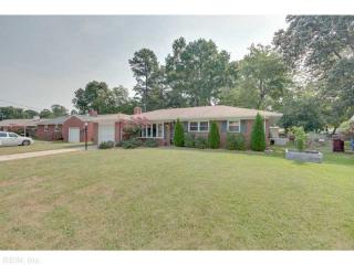 138 Goldcrest Dr, Chesapeake, VA 23325-2210