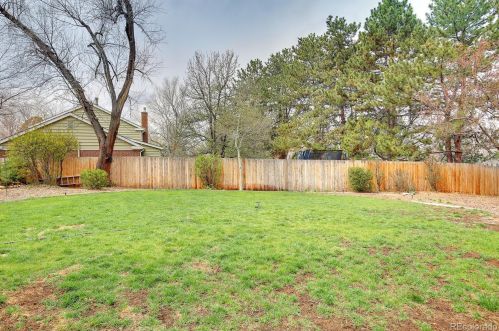 7205 Xanthia St, Englewood CO 80112-1920 exterior