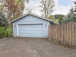845 Linden Ct, Damascus, OR 97080