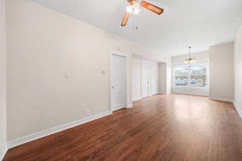 2828 Palmer St, Chicago, IL 60647-2912