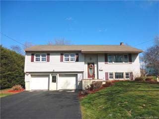 36 Candlewyck Dr, Hartford, CT 06111-5214