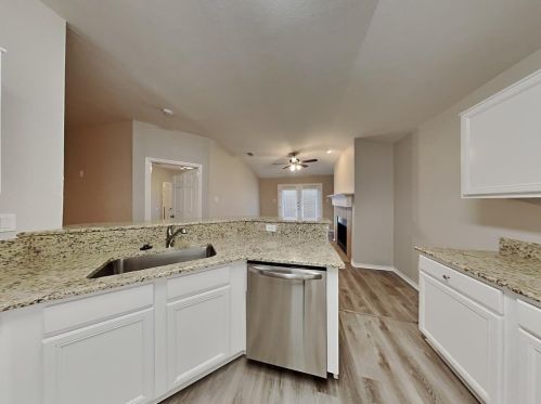 1702 Twin Hills Way, Princeton TX  75407-2689 exterior