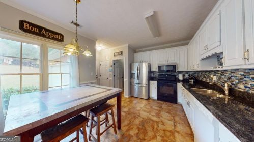 140 Wisteria Blvd, Porterdale, GA 30016-7204