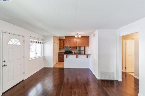 4767 Clydelle Ave, San Jose, CA 95124-4207