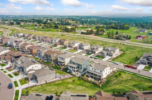 22489 Rockinghorse Pkwy, Aurora CO  80016 exterior