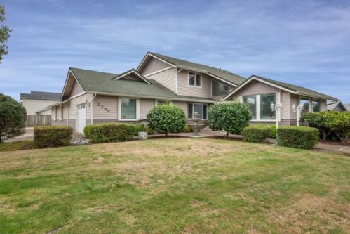 2289 23rd St, Springfield, OR 97477-2538