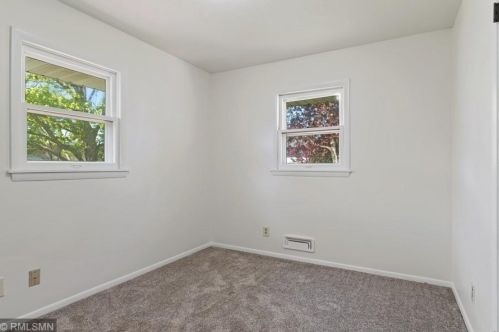 213 Yoho Dr, Anoka MN  55303-1902 exterior