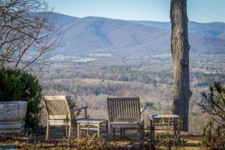 1248 Turner Mountain Rd, Charlottesville, VA 22903-7035