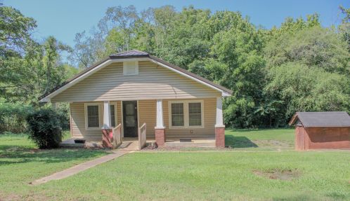 150 Old Rockmart Rd, Silver Creek, GA 30173-2053